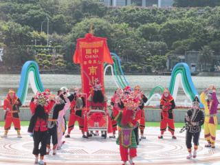 ���л�ս�� Ӣ���۷硷���ҷ�����ɽӢ����